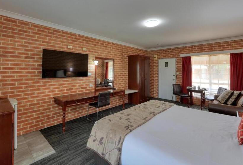 مُتل Country Gardens Motor Inn