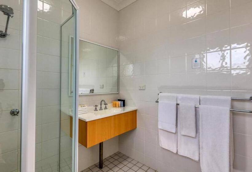 مُتل Country Gardens Motor Inn