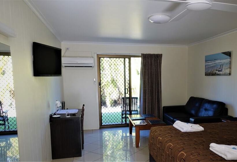 مُتل Pacific Palms Motor Inn