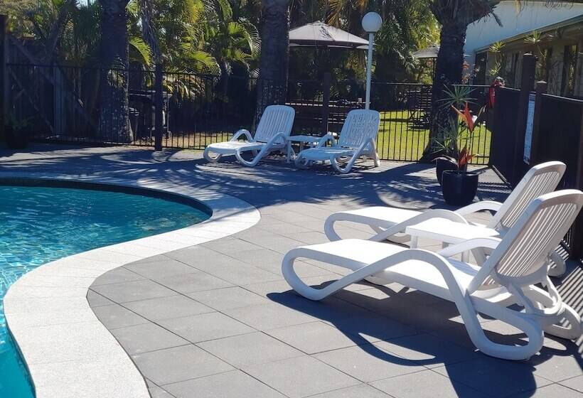 مُتل Pacific Palms Motor Inn