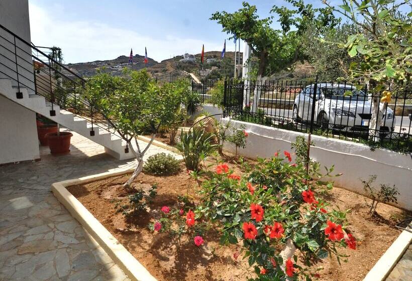 Pennystella Apartments