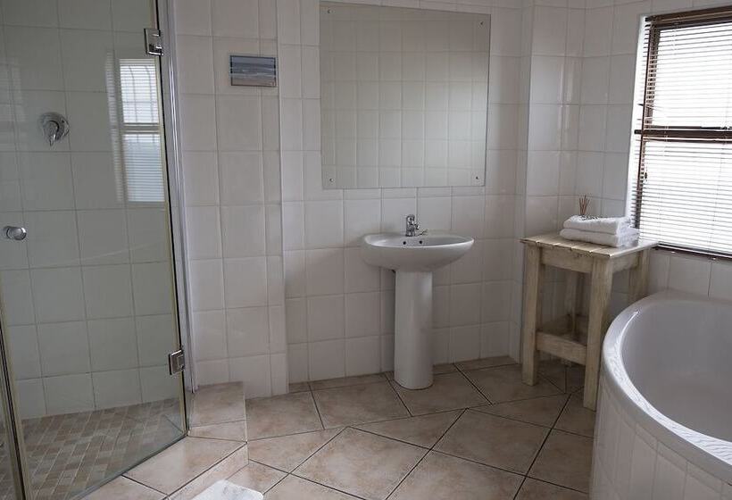 펜션 President Lodge