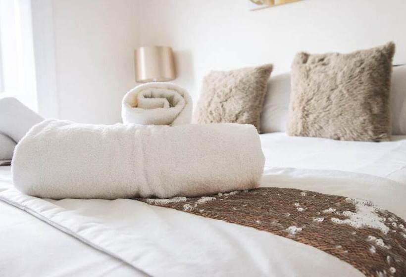 פנסיון The Norton