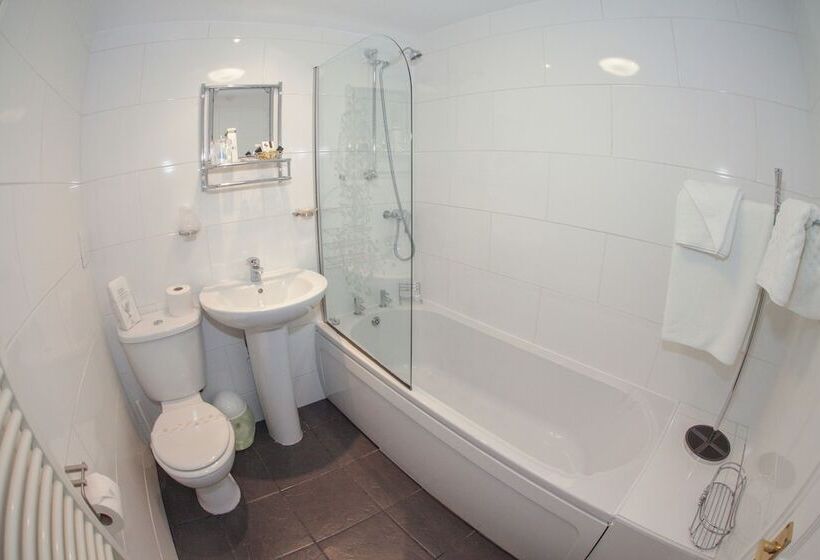 펜션 Tower House Executive Guest House
