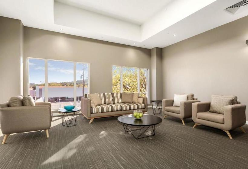 Quest Albury On Townsend