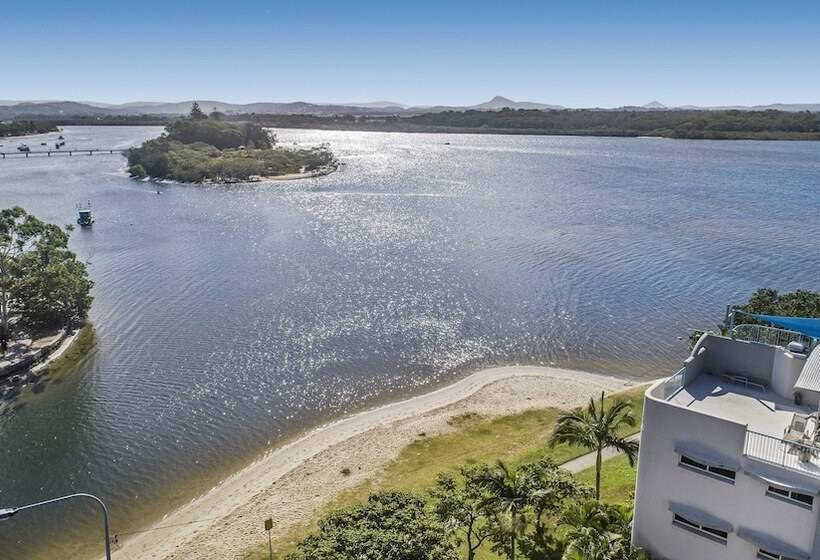 Reflections Holiday Apartments