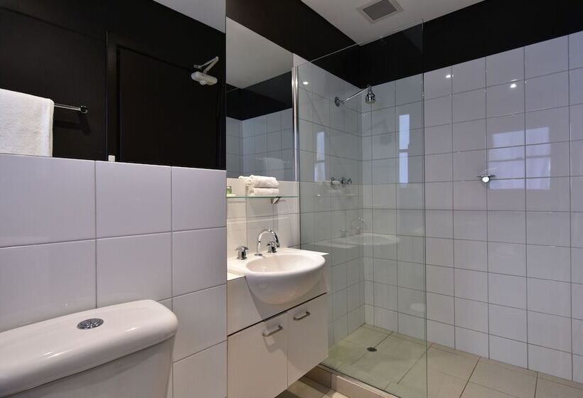 Riverview On Mount Street