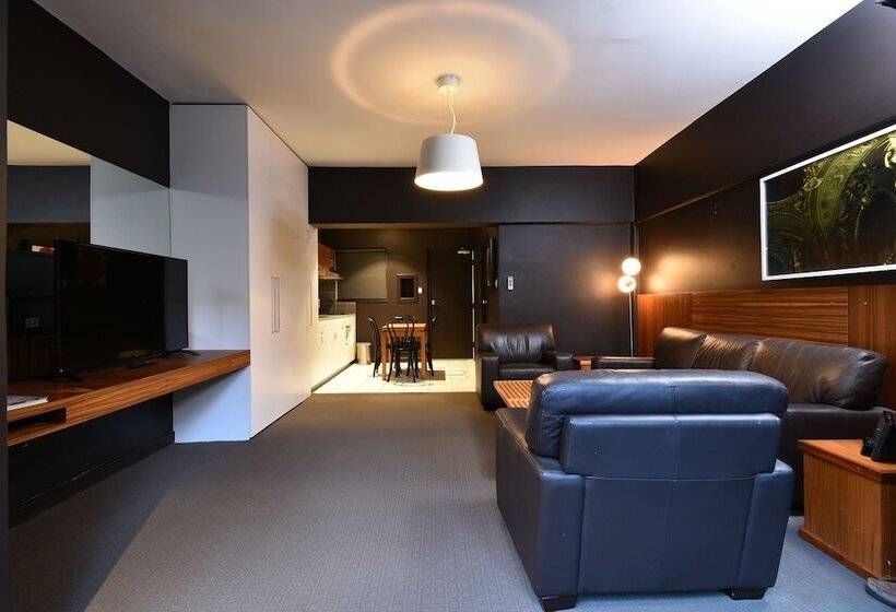 Riverview On Mount Street