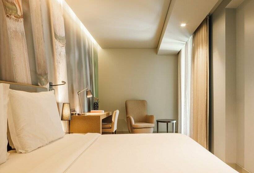 Saccharum Resort