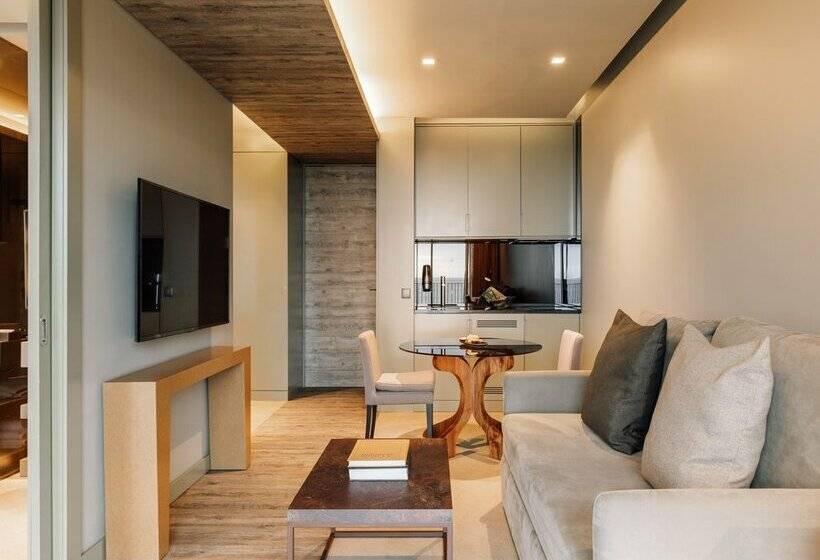 Saccharum Resort