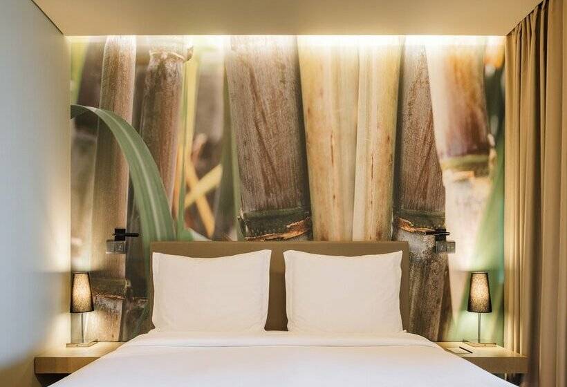 Saccharum Resort