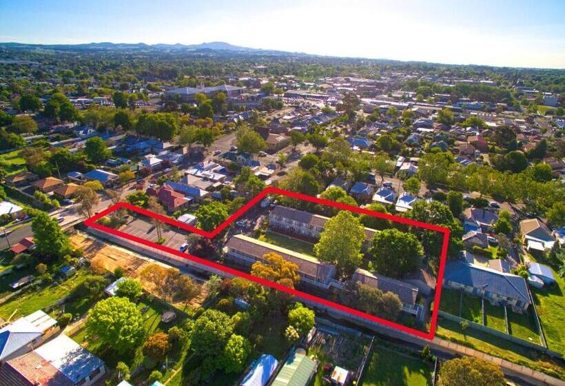 Summer East Serviced Apartments