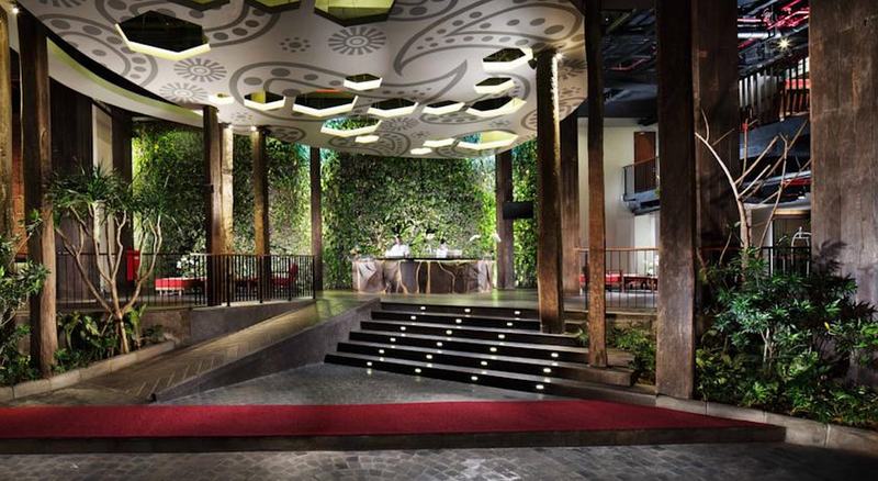 Sun Island Hotel & Spa Legian