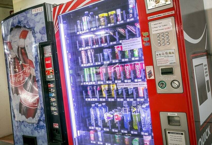 Surfers Beachside Holiday Apartments