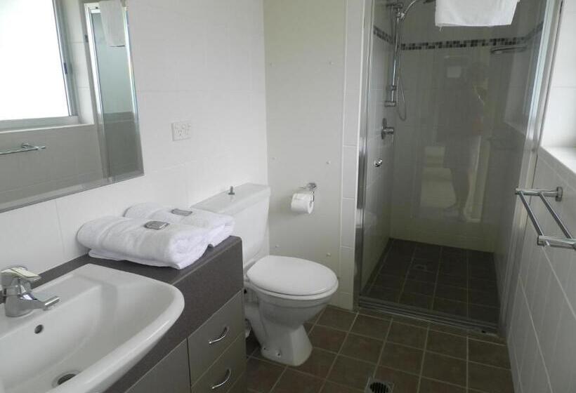 Surfers Beachside Holiday Apartments