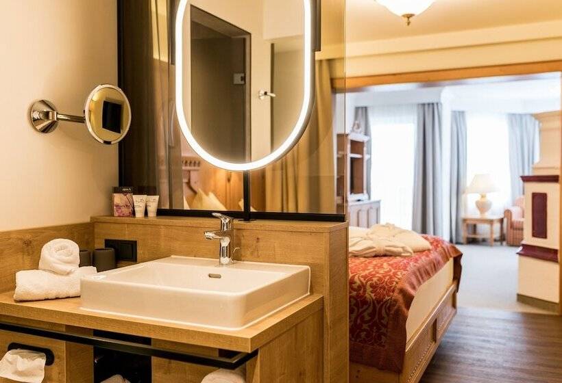 Traumhotel Alpina Superior Direkt Beim Skilift Isskogelbahn