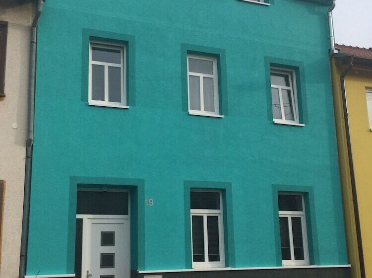 בית מלון כפרי čajkovskij Apartments