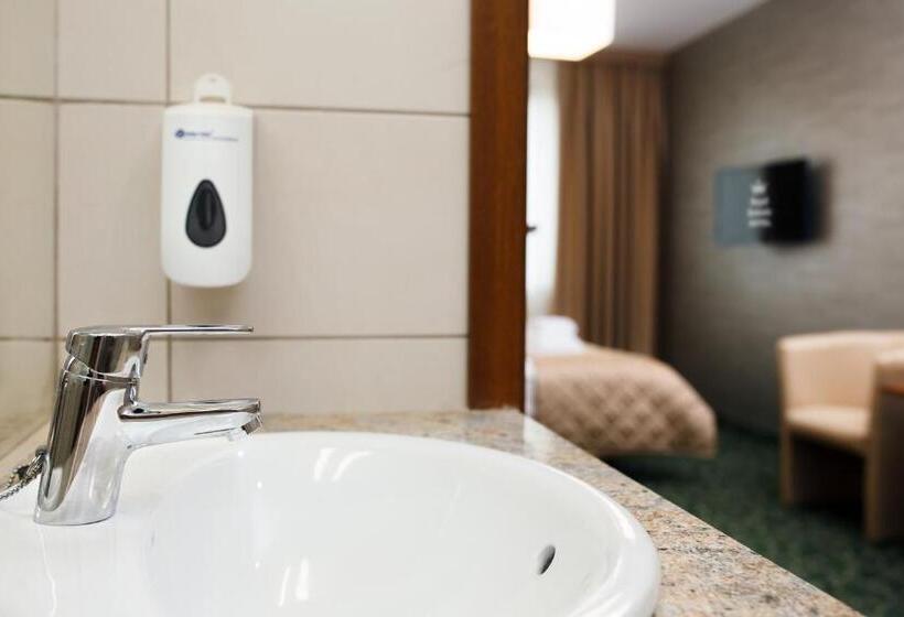 هتل Royal Botanic