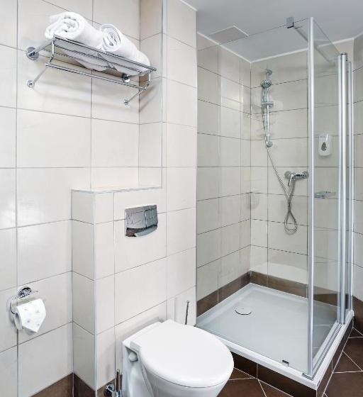 هتل Royal Botanic