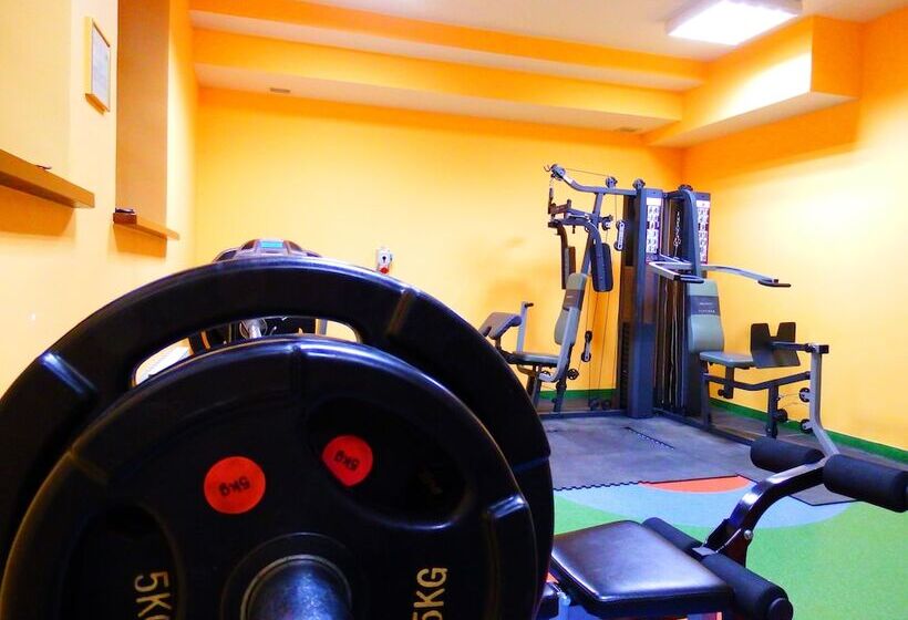 בית מלון כפרי Rytwiany Pałac