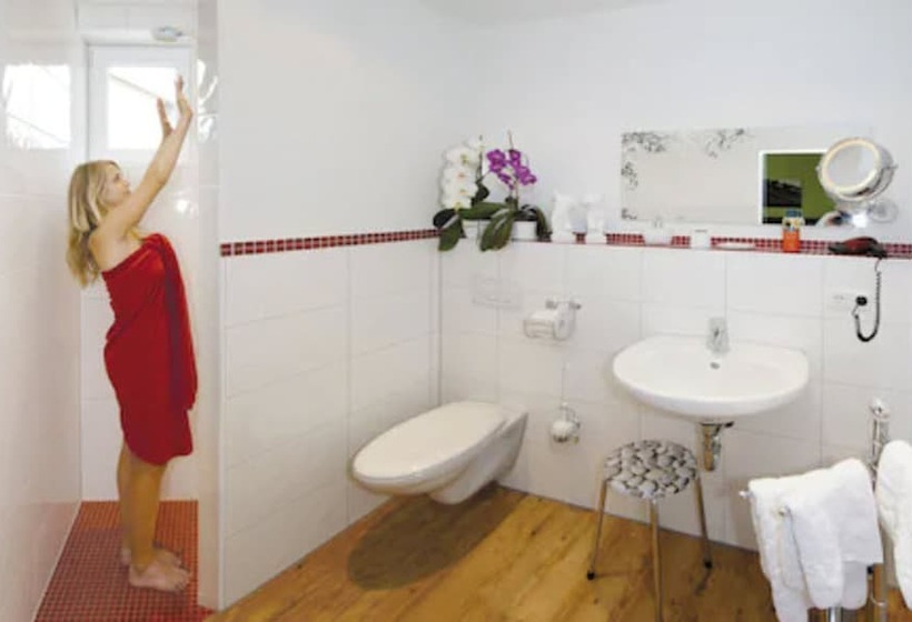 Отель Wein Träume