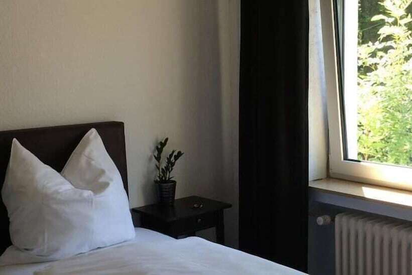 酒店 Eifel Gasthof Kleefuß