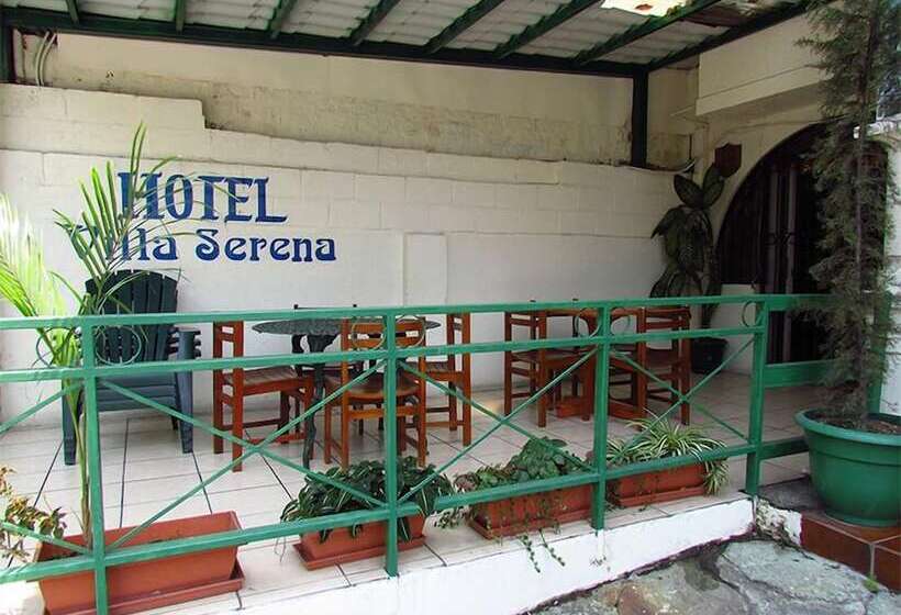 فندق Villa Serena Flor Blanca