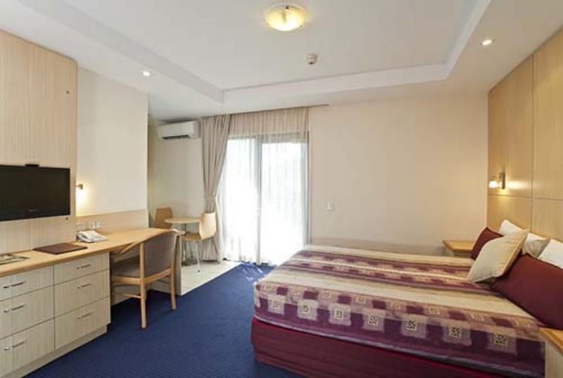 Airolodge International Motel