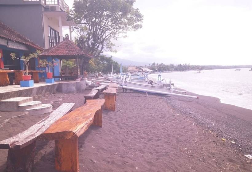 Amed Beach Resort