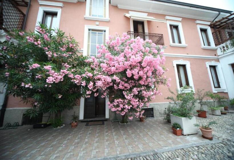 צימר Antica Corte Milanese