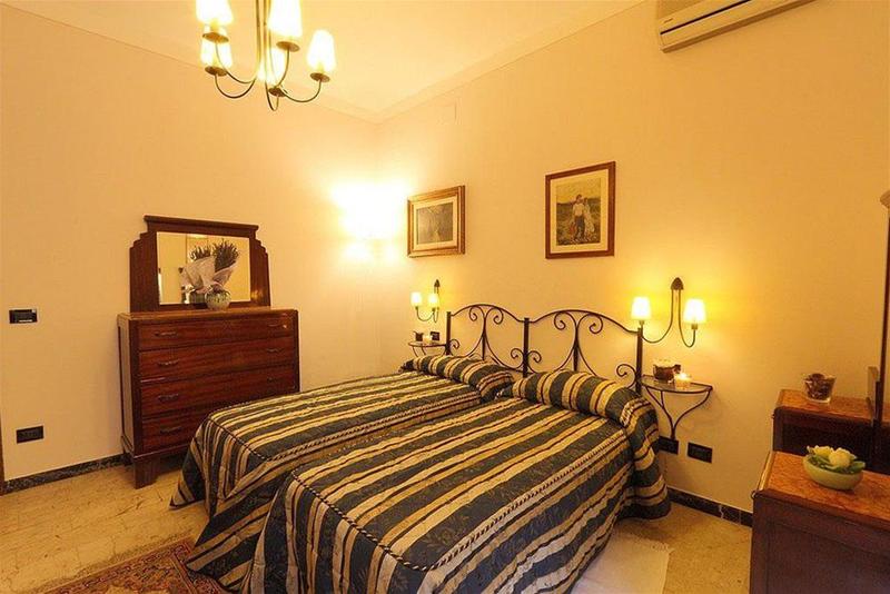 تختخواب و صبحانه Badia Fiorentina