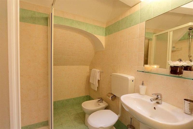 تختخواب و صبحانه Badia Fiorentina