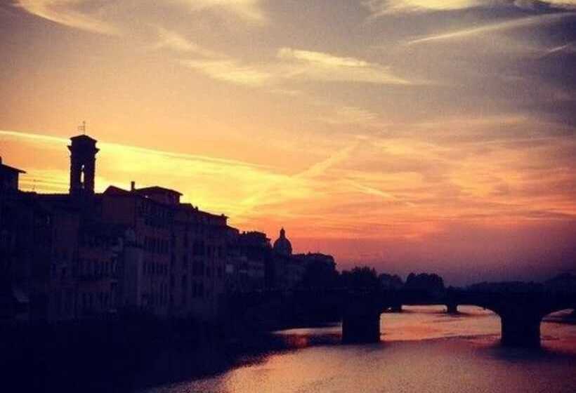 تختخواب و صبحانه Badia Fiorentina