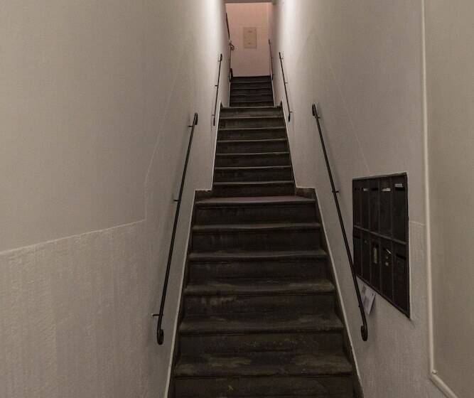 تختخواب و صبحانه Badia Fiorentina