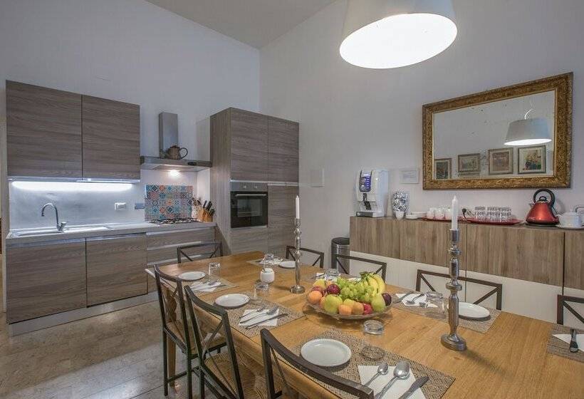 تختخواب و صبحانه Badia Fiorentina