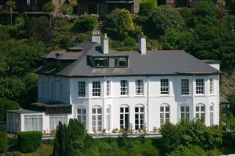 مبيت وإفطار Commonwood Manor