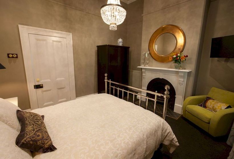 ベッドアンドブレックファースト Finches Country Guesthouse Hotel Beechworth