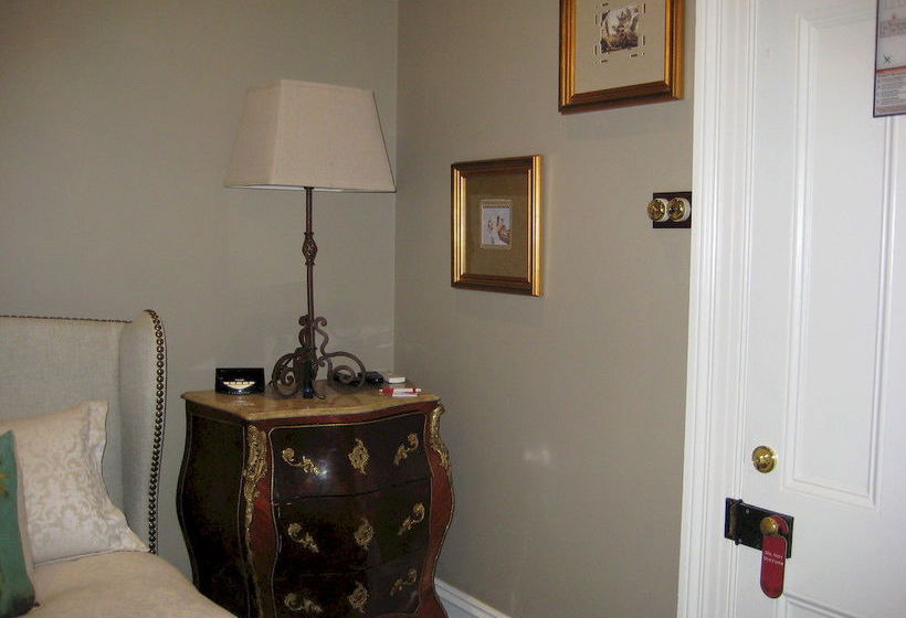 مبيت وإفطار Finches Country Guesthouse Hotel Beechworth