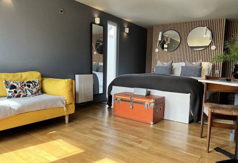 ベッドアンドブレックファースト Rockmount Rooms & Apartment