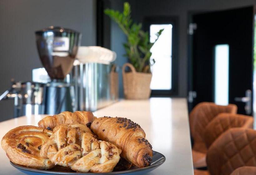 민박 Rockmount Rooms & Apartment