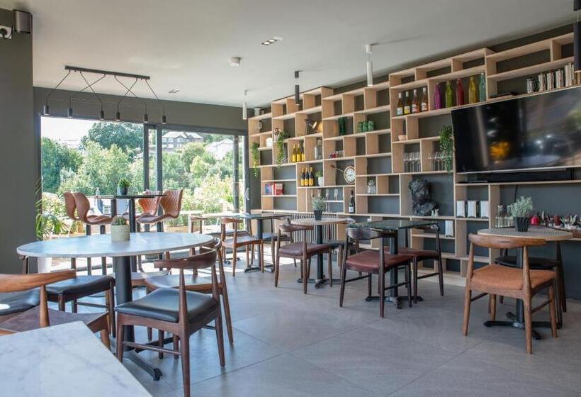 ベッドアンドブレックファースト Rockmount Rooms & Apartment