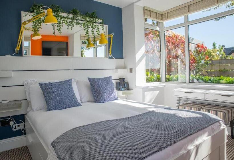 ベッドアンドブレックファースト Rockmount Rooms & Apartment