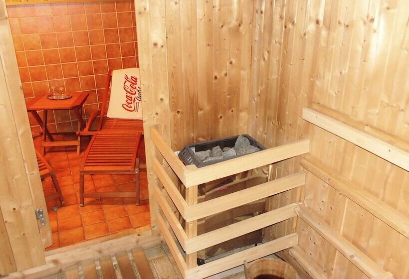 민박 Scottish Highlander Guesthouse