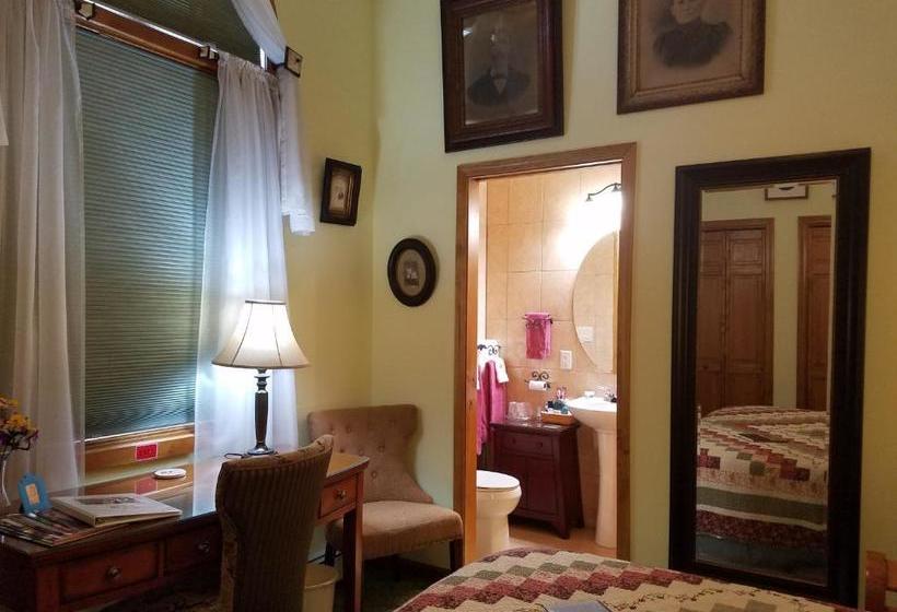 مبيت وإفطار The Roselea