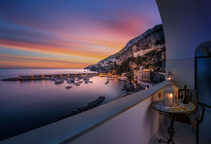 تختخواب و صبحانه Vista D  Amalfi