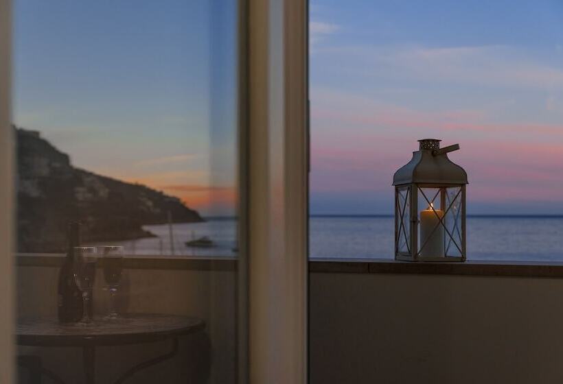 تختخواب و صبحانه Vista D  Amalfi