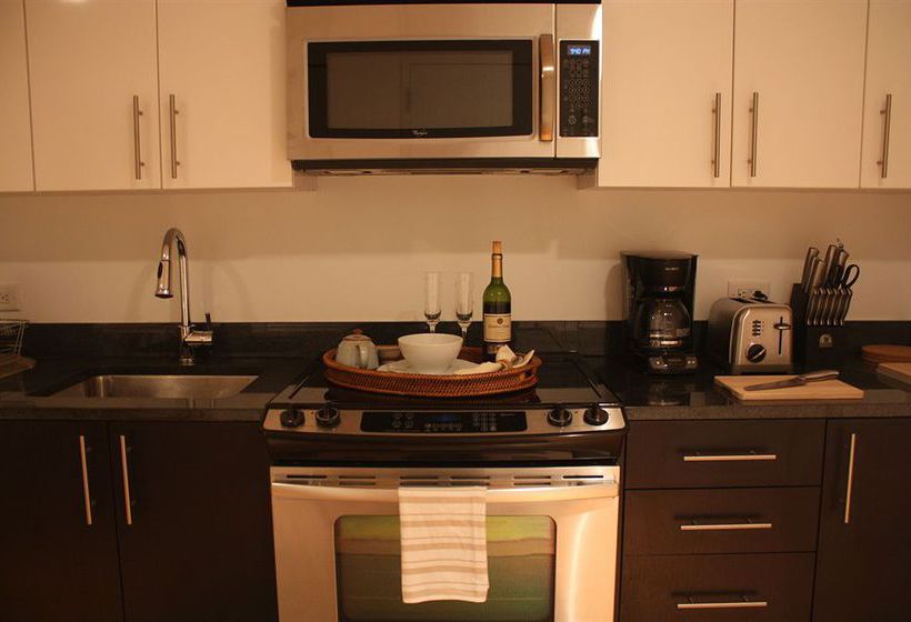 Dharma Home Suites Jc At Paulus Hook