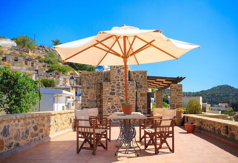 Dorovinis Country Houses