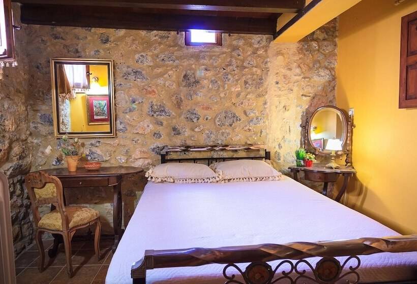 Dorovinis Country Houses