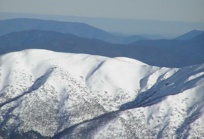 Falls Creek Country Club